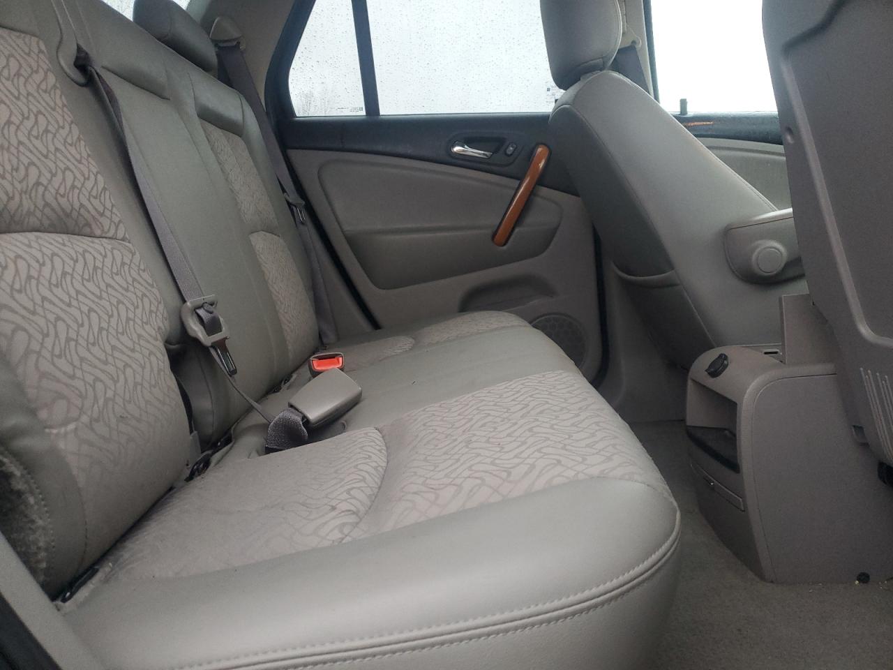 2007 Saturn VUE - Image 10