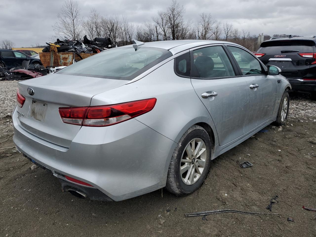 2018 Kia Optima - Image 3