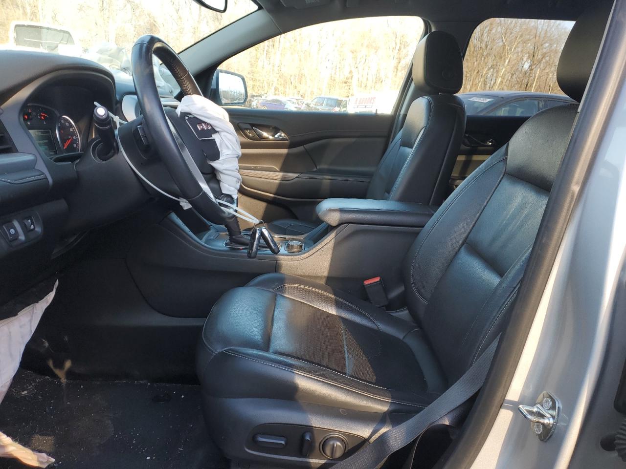 2019 GMC Acadia - Image 7