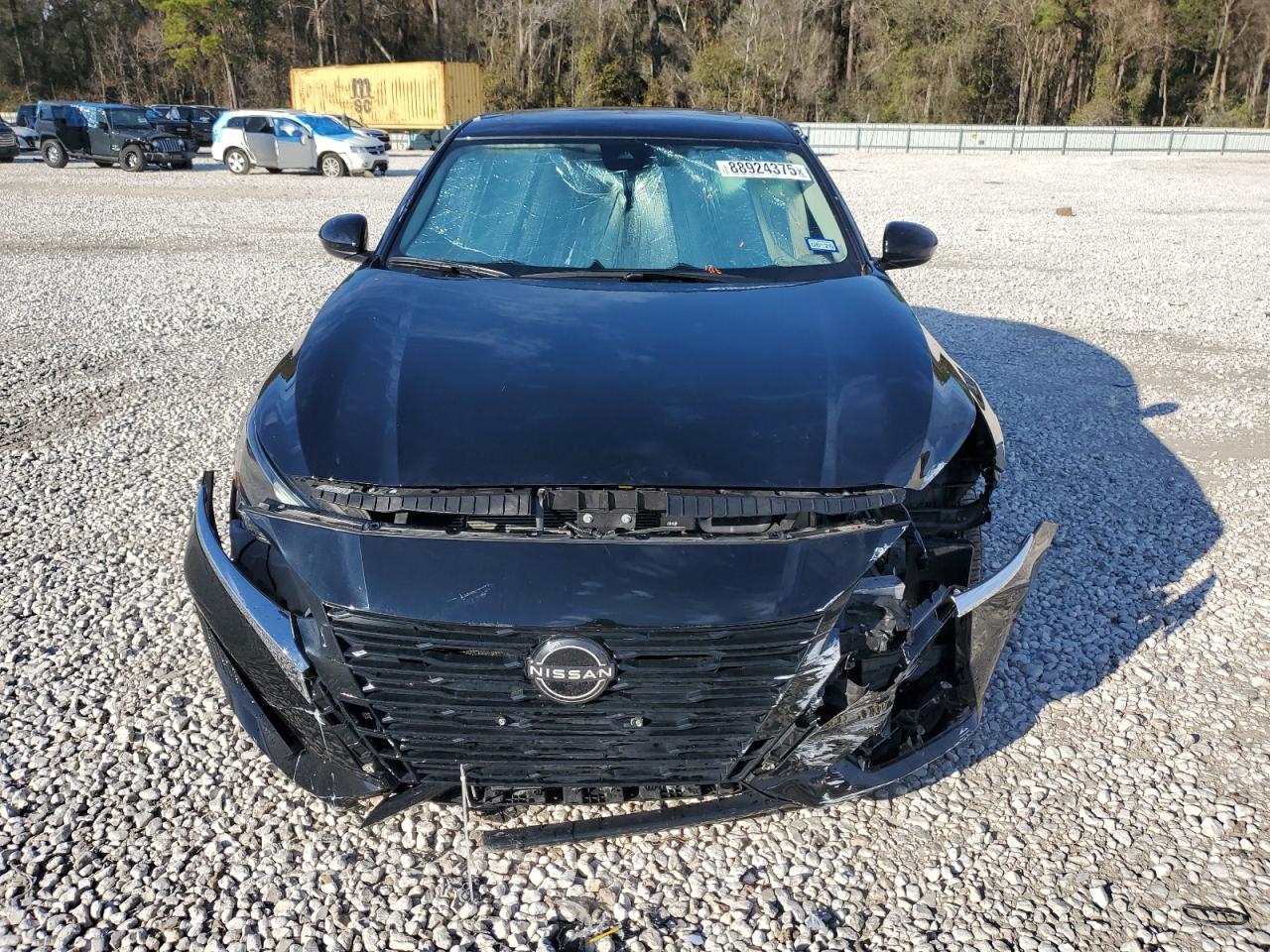 2024 Nissan Altima - Image 5