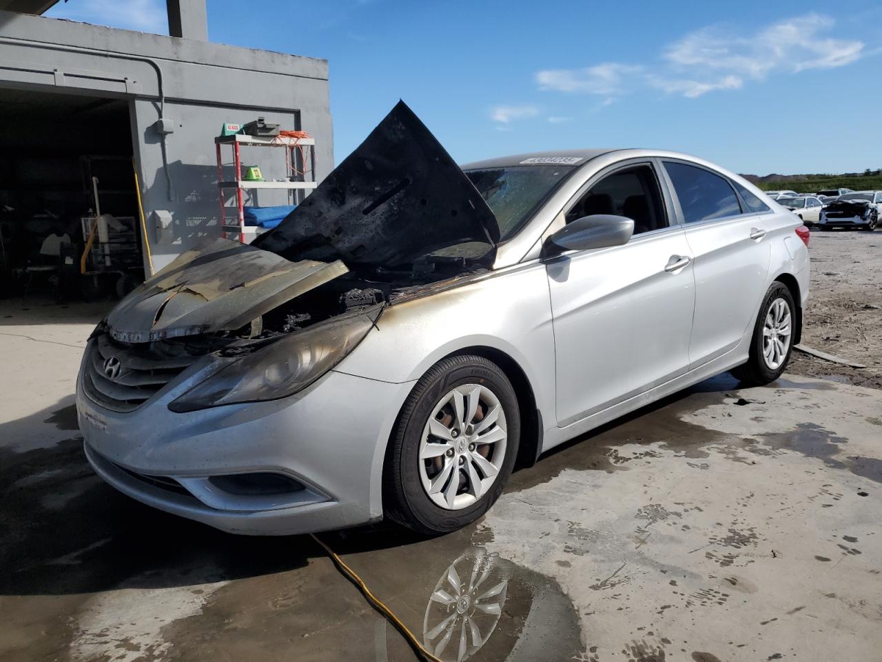 2012 Hyundai Sonata - Image 1