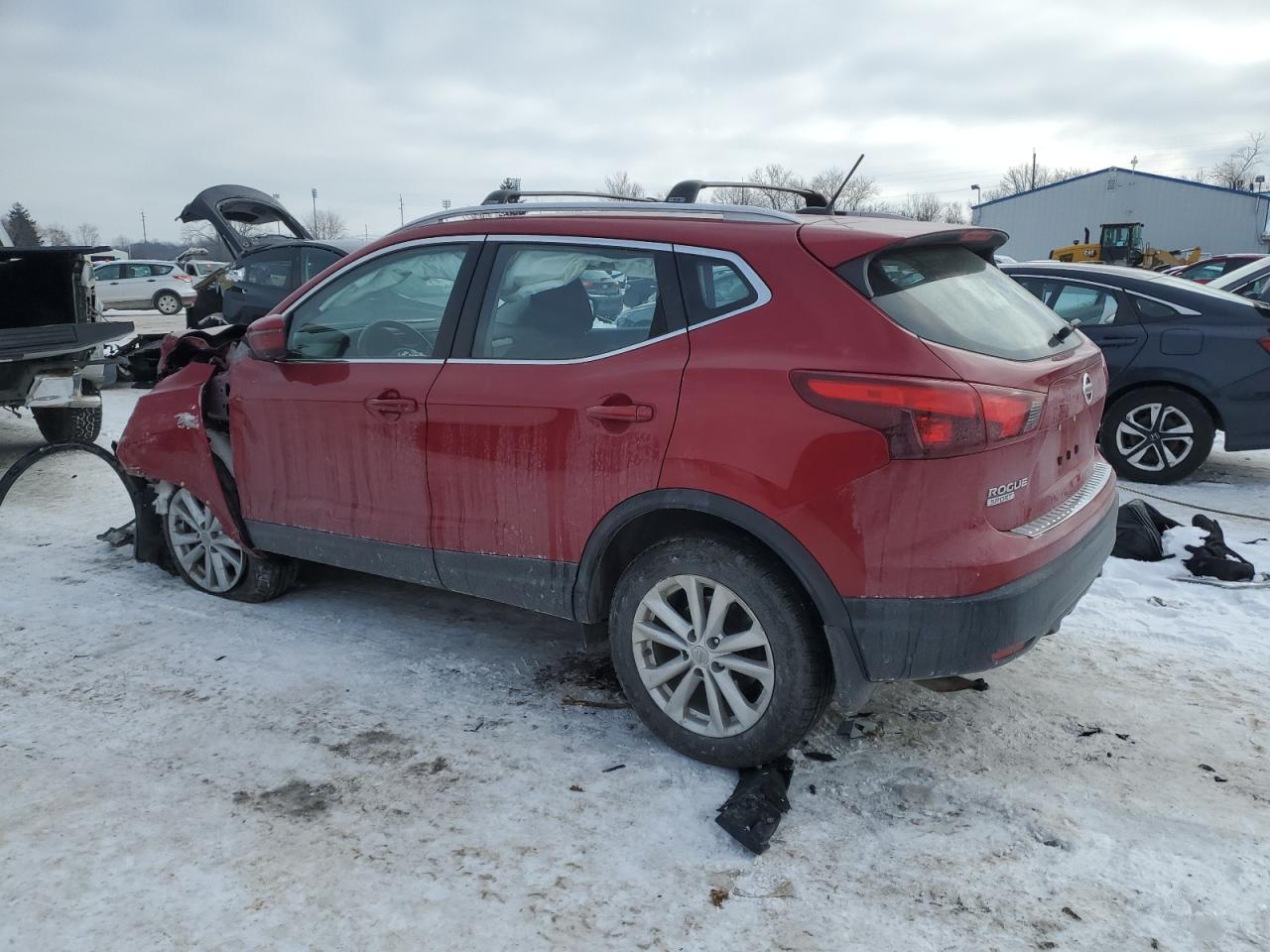 2017 Nissan Rogue - Image 2