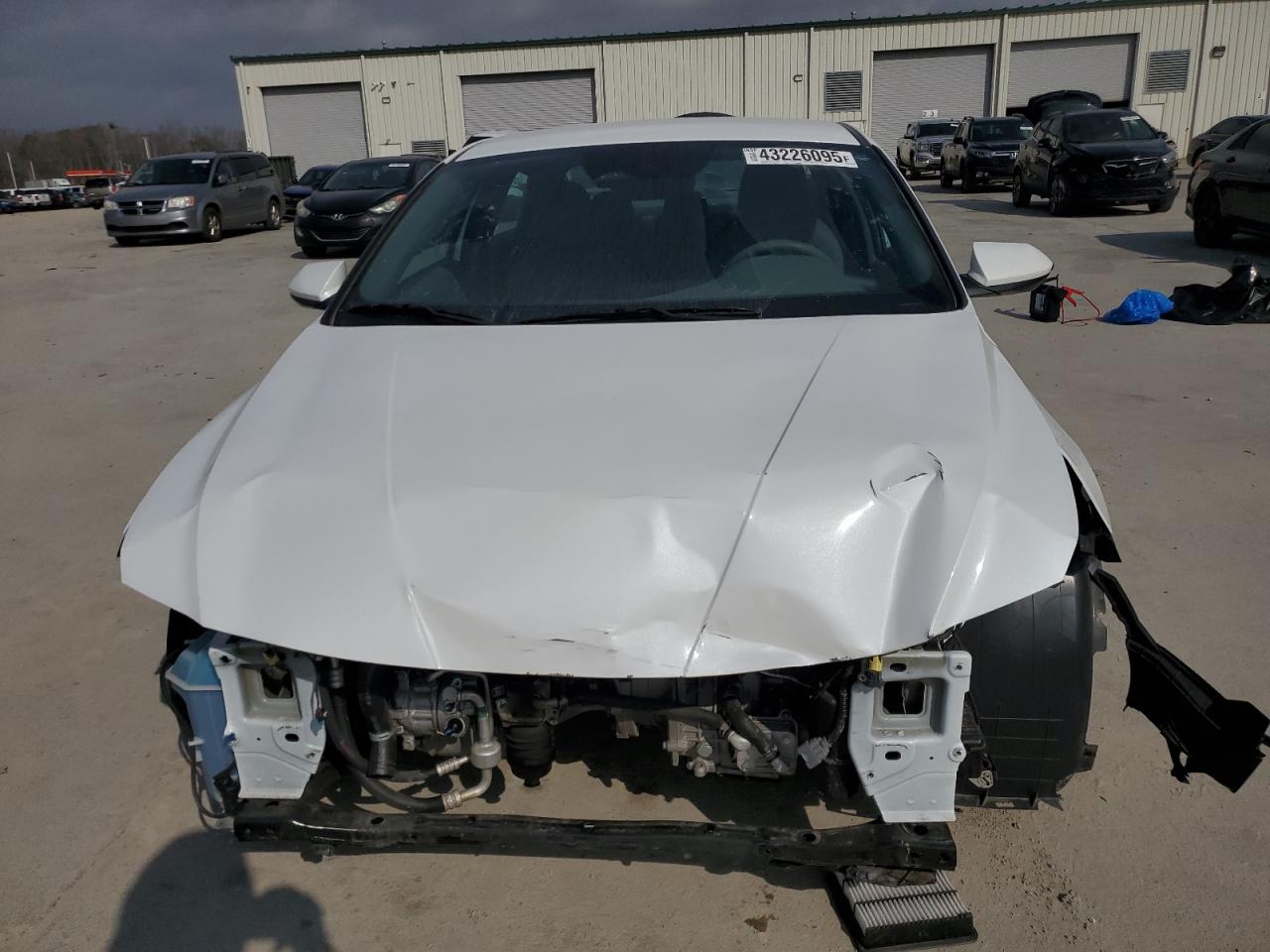 2021 Hyundai Elantra - Image 5