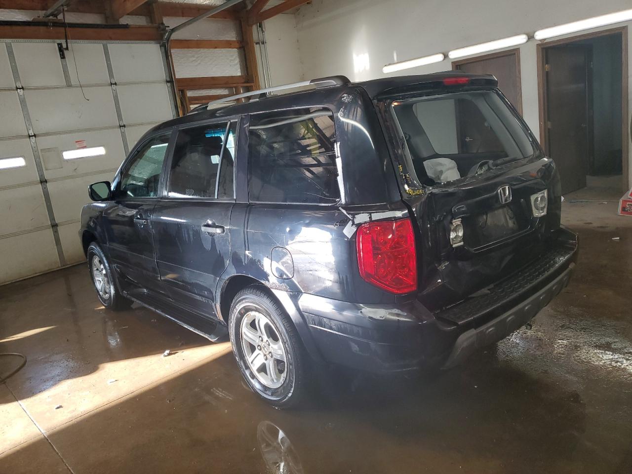 2003 Honda Pilot - Image 2