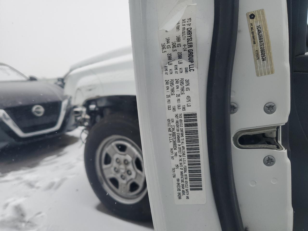 2014 Jeep Liberty (Patriot) - Image 12