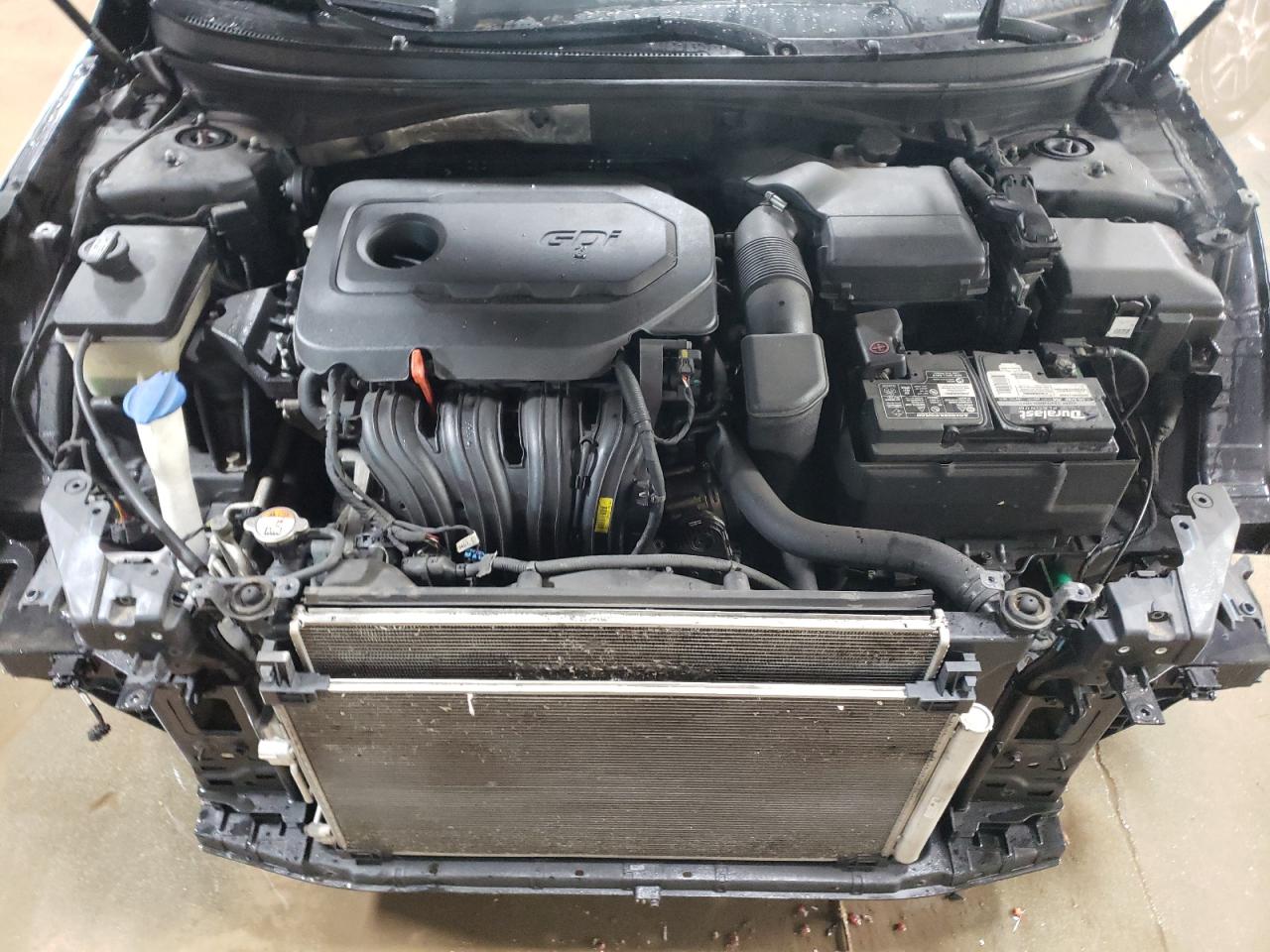 2016 Hyundai Sonata - Image 11
