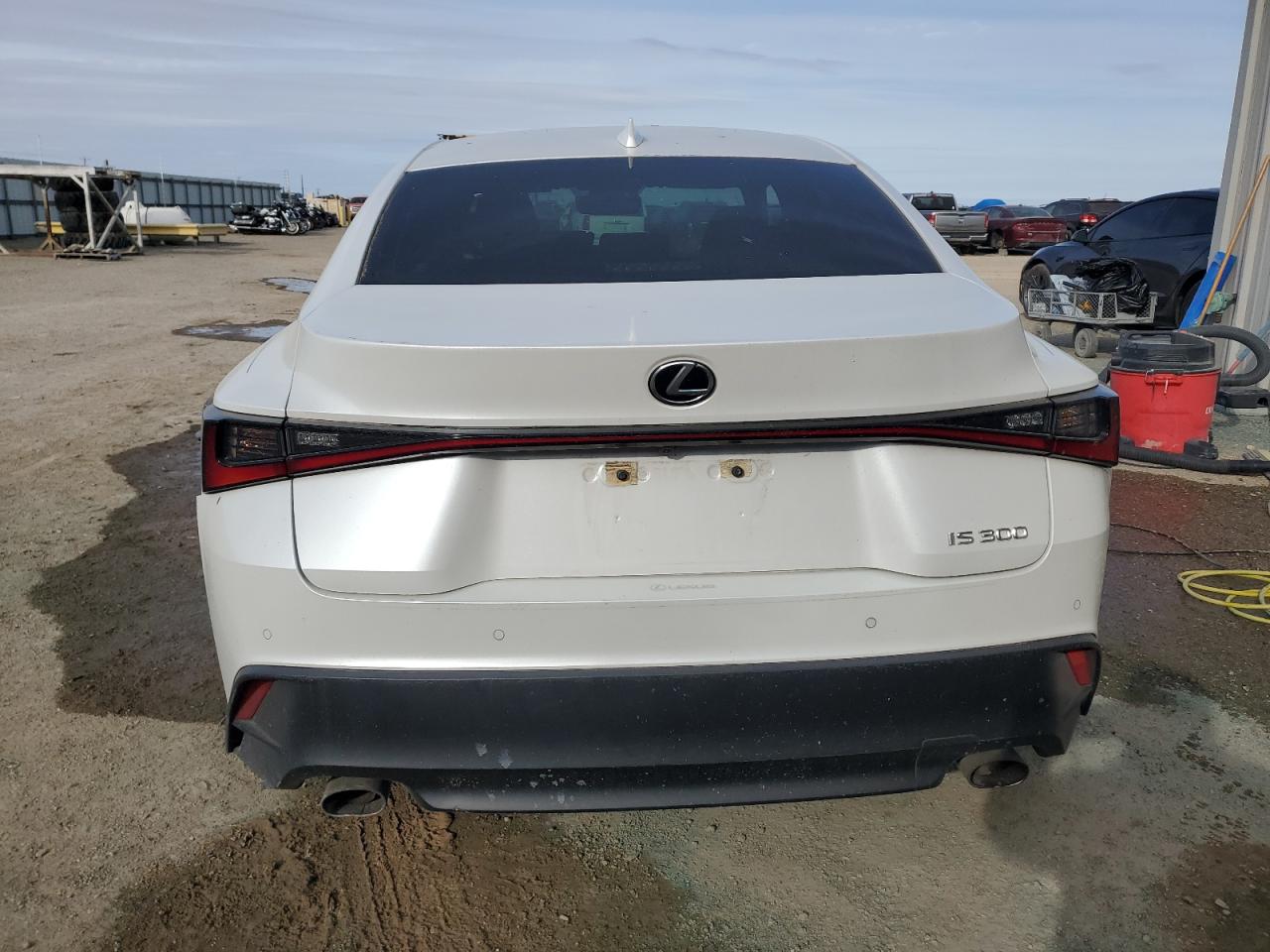 2021 Lexus IS - Image 6