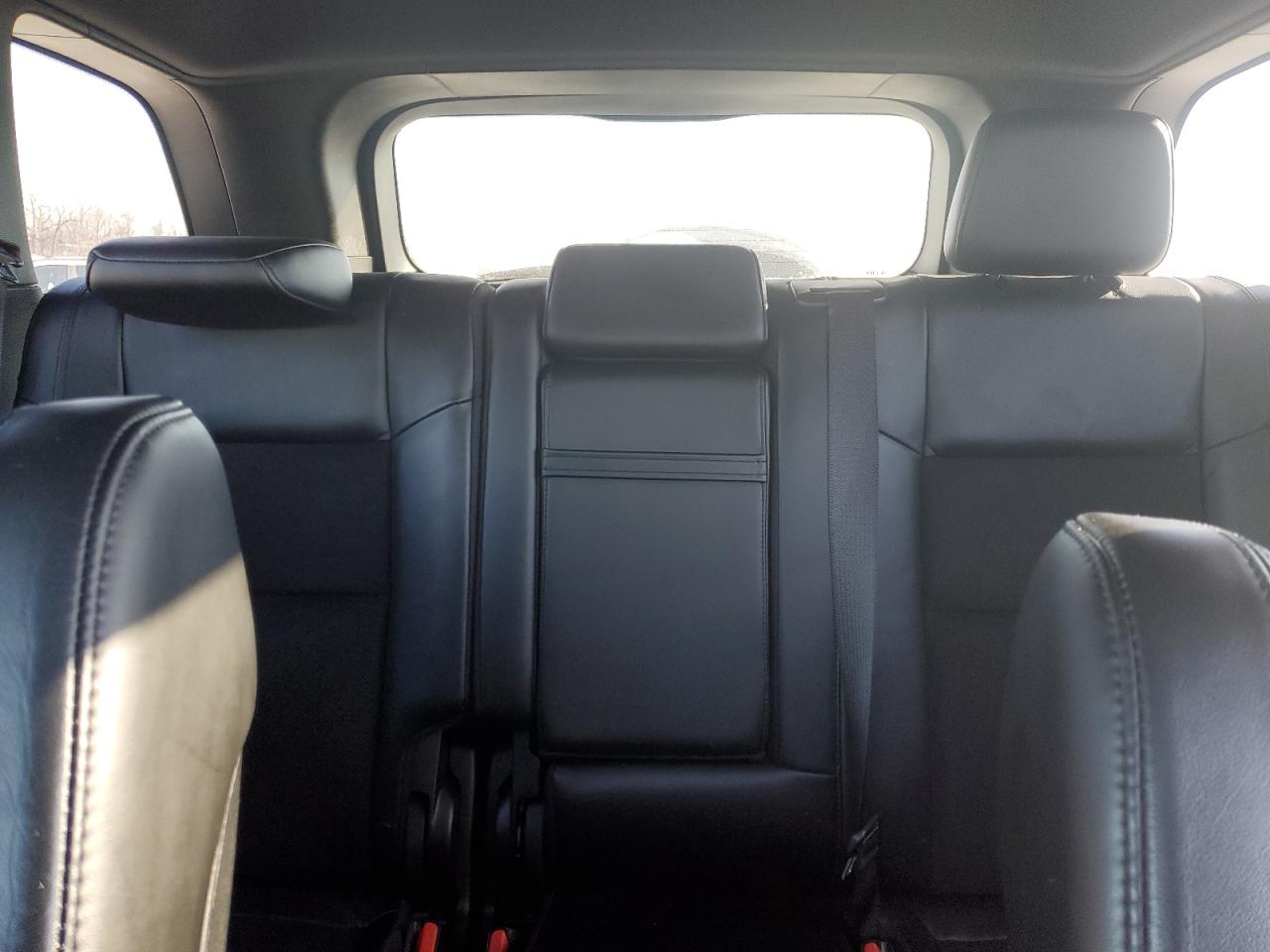 2020 Jeep Grand Cherokee - Image 10