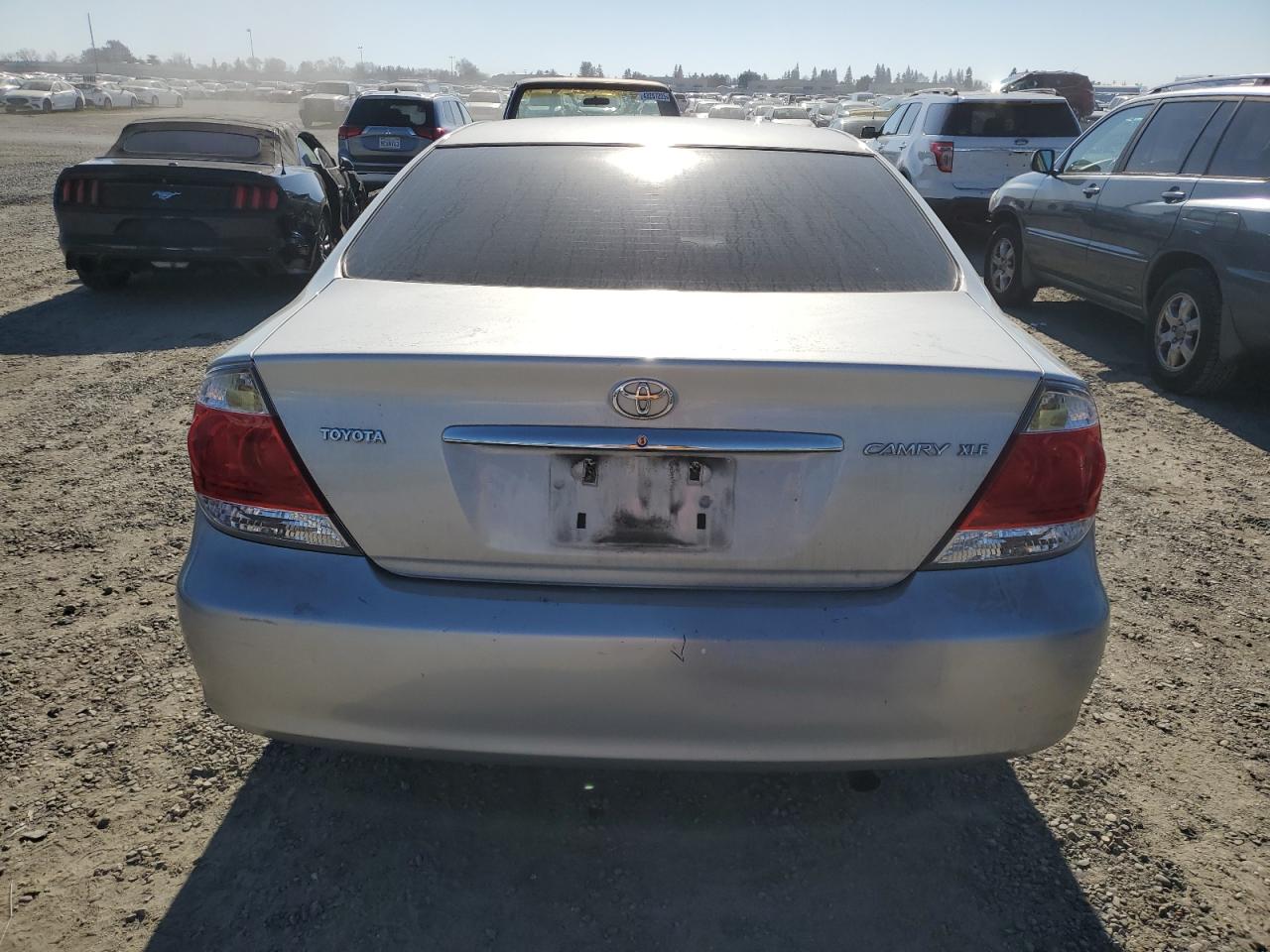 2005 Toyota Camry Le VIN: 4T1BE30K05U961111 Lot: 42784315