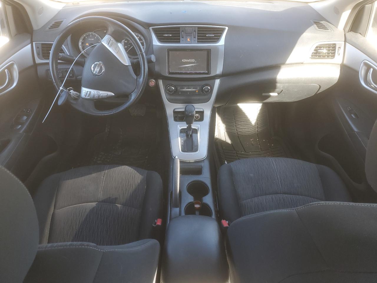 2015 Nissan Sentra - Image 8