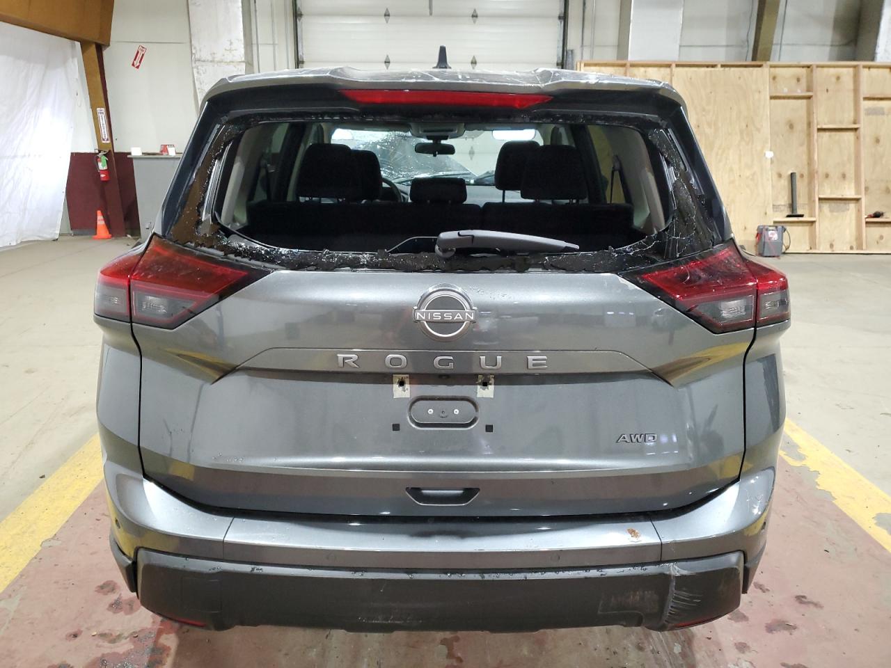 2024 Nissan Rogue - Image 6