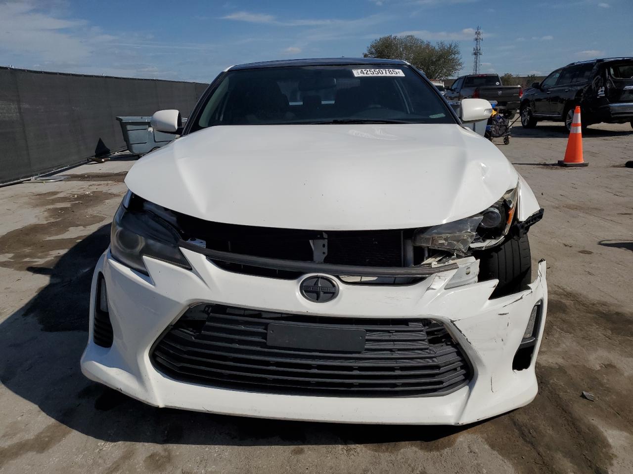 2014 Toyota tC - Image 5