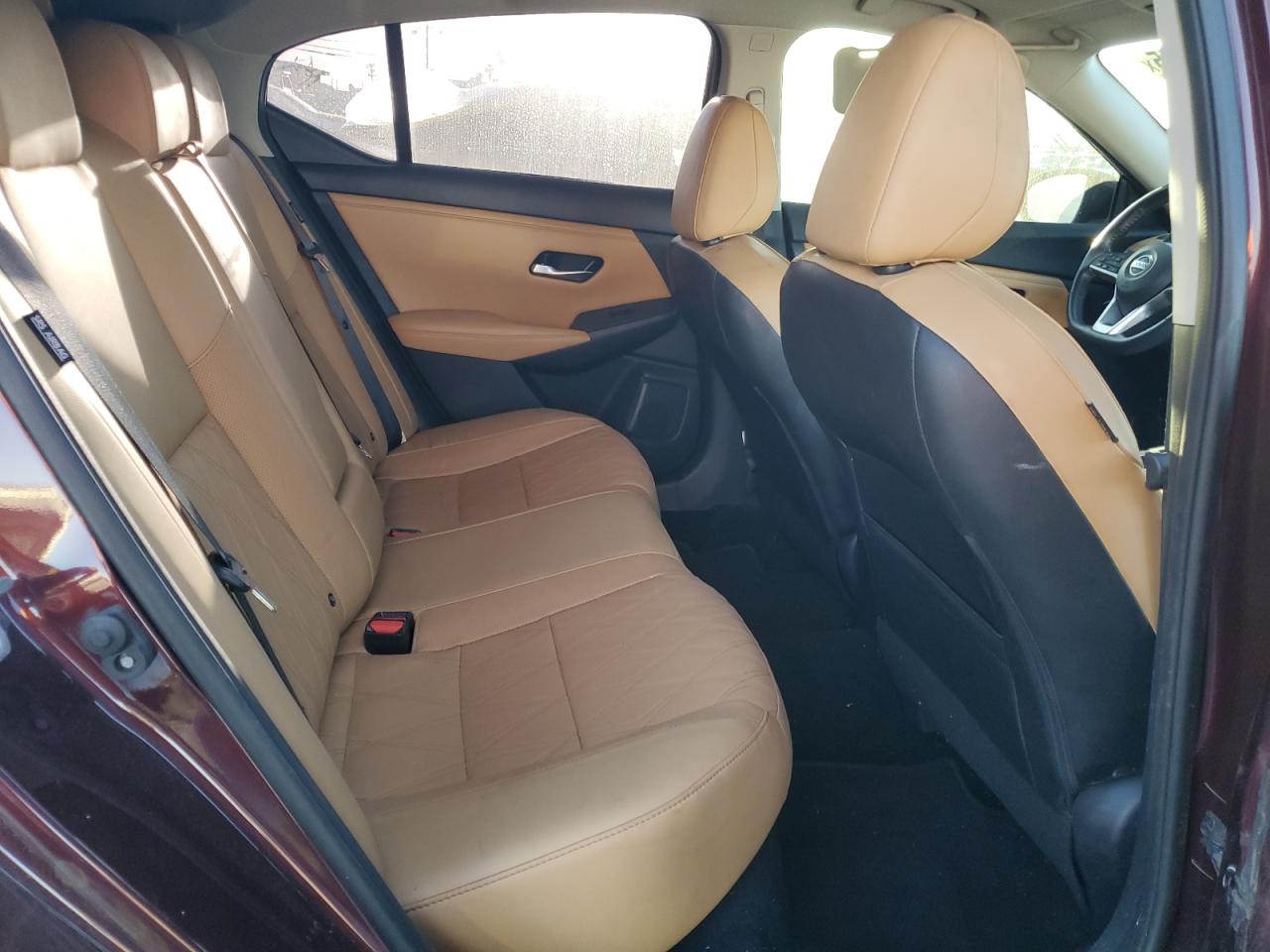 2021 Nissan Sentra - Image 10