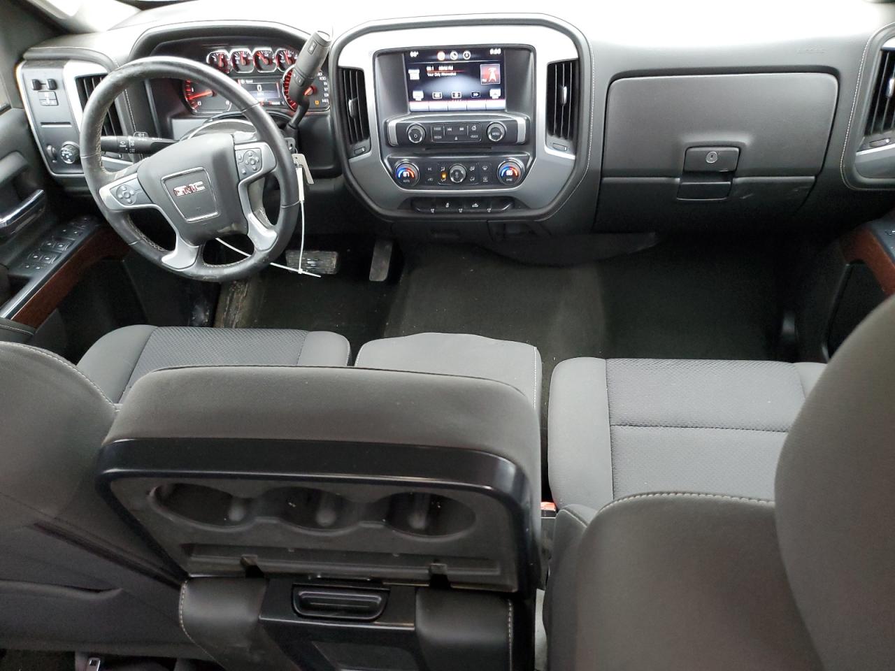 2016 GMC Sierra - Image 8