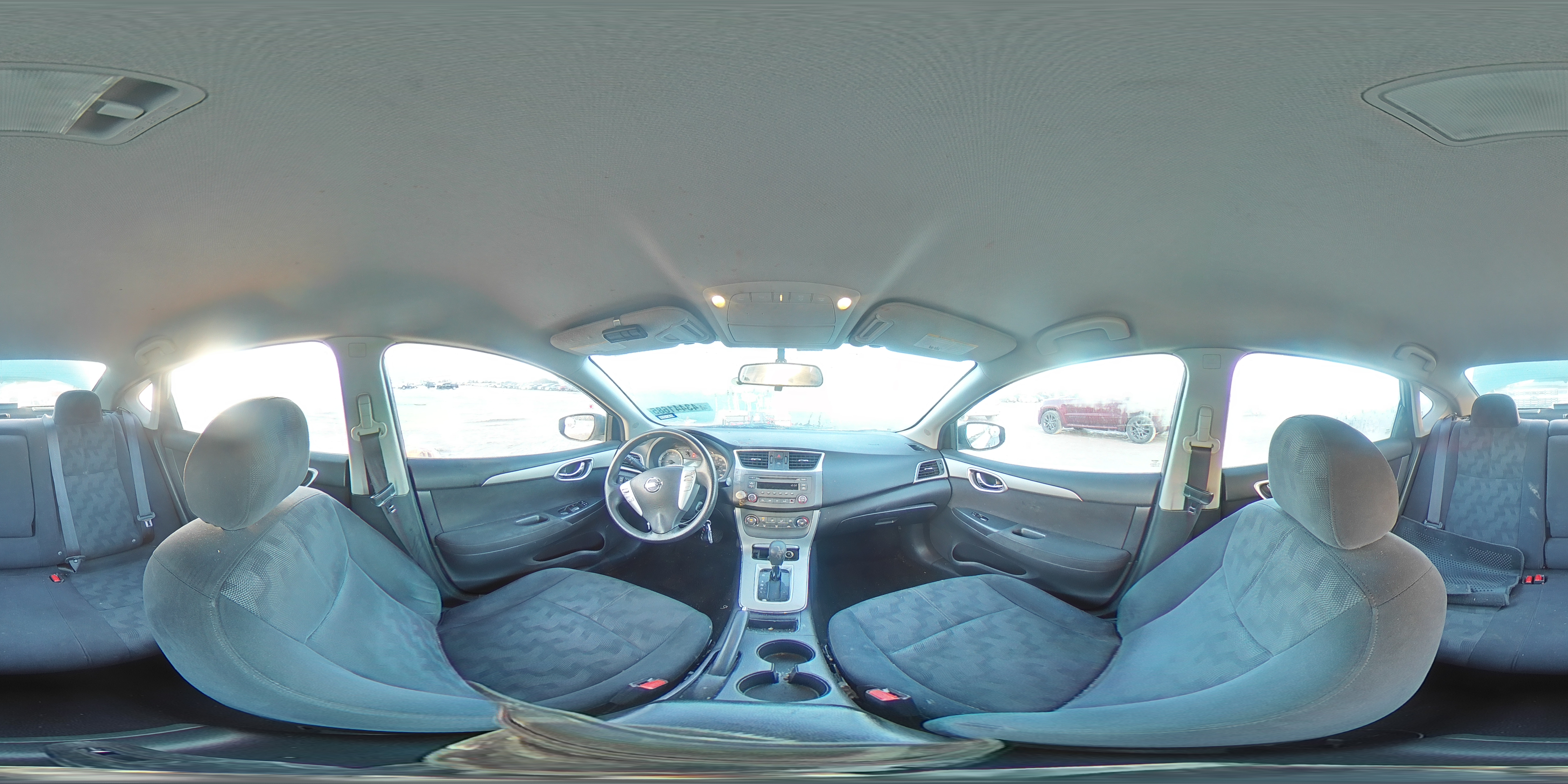 2013 Nissan Sentra - Image 12
