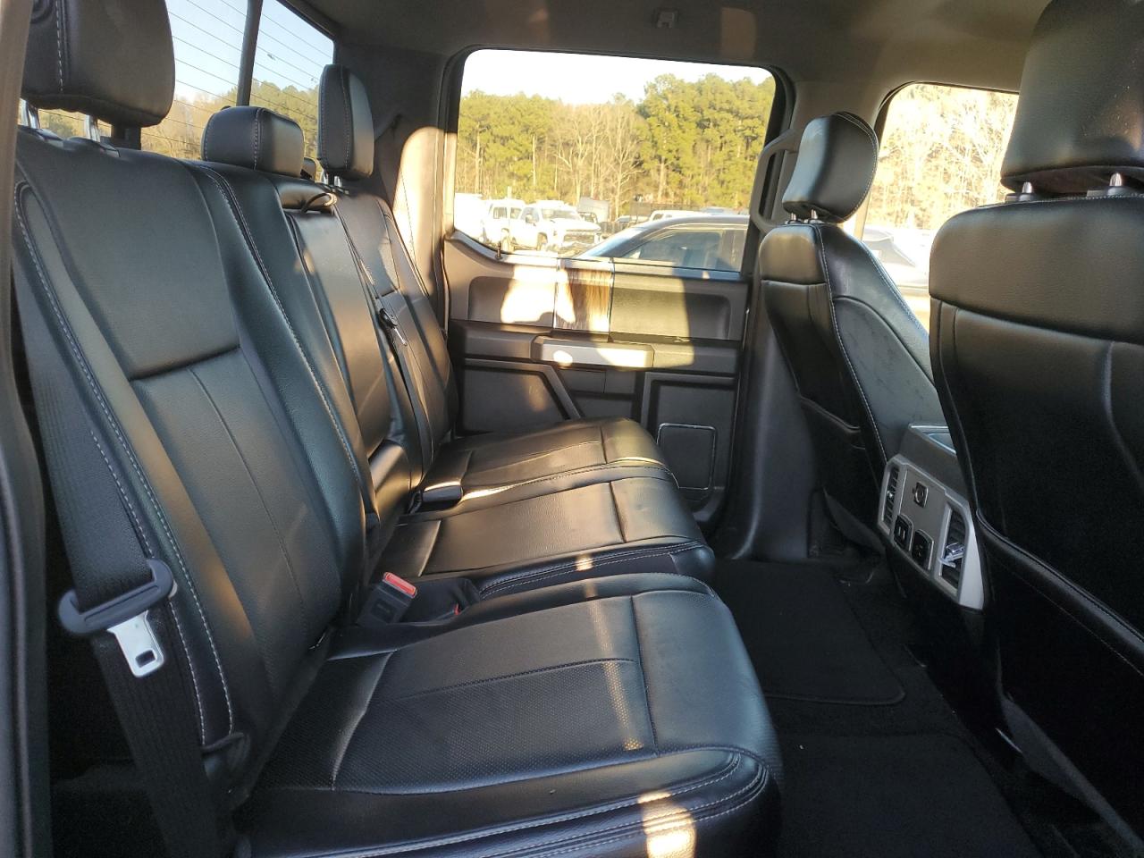 2018 Ford F-150 - Image 10