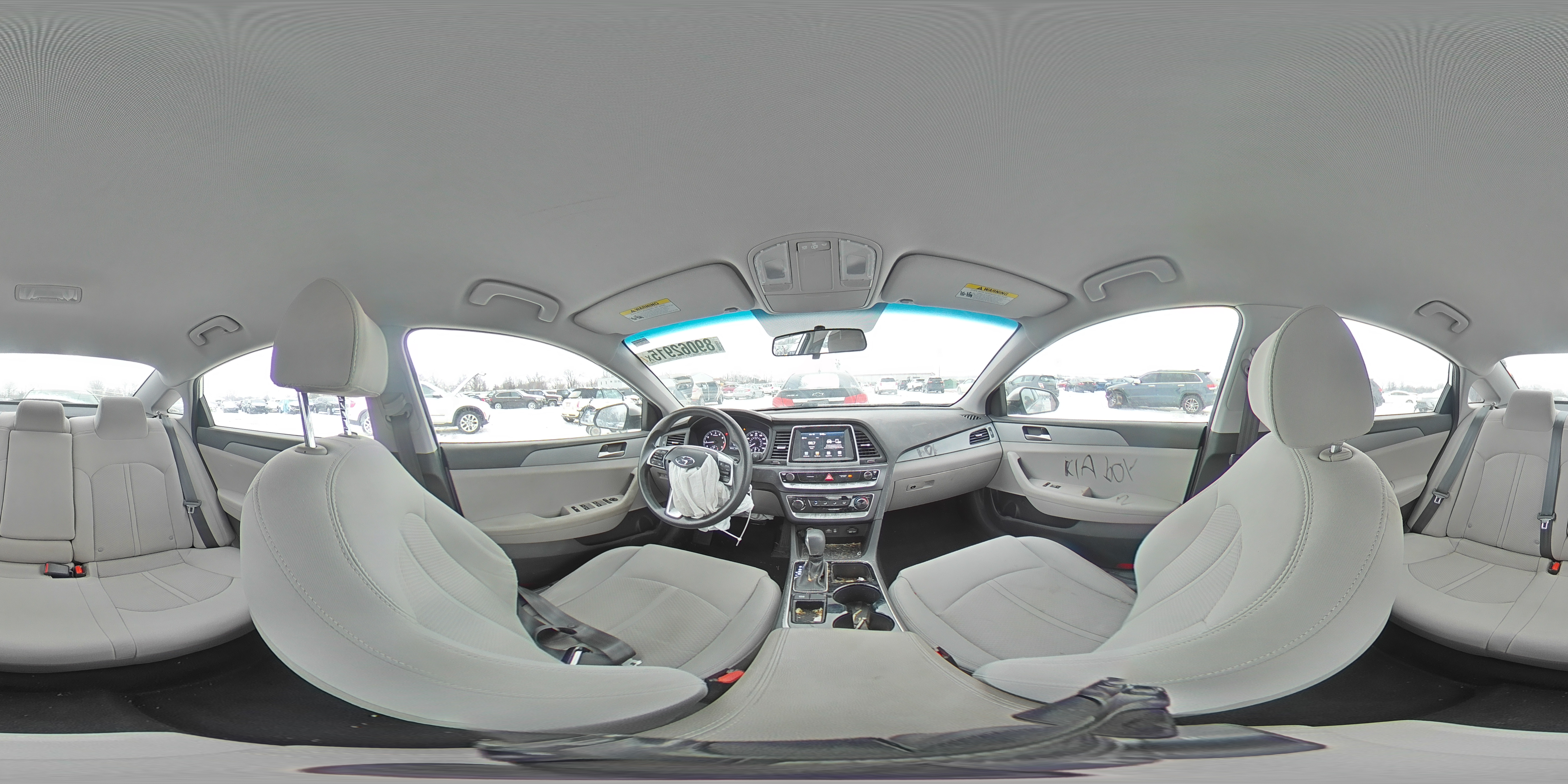 2018 Hyundai Sonata - Image 13