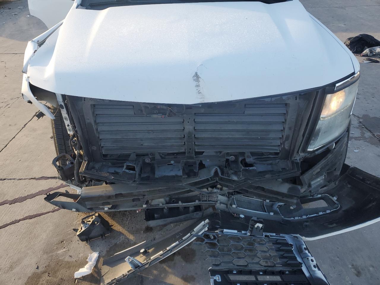 2019 Chevrolet Tahoe - Image 14