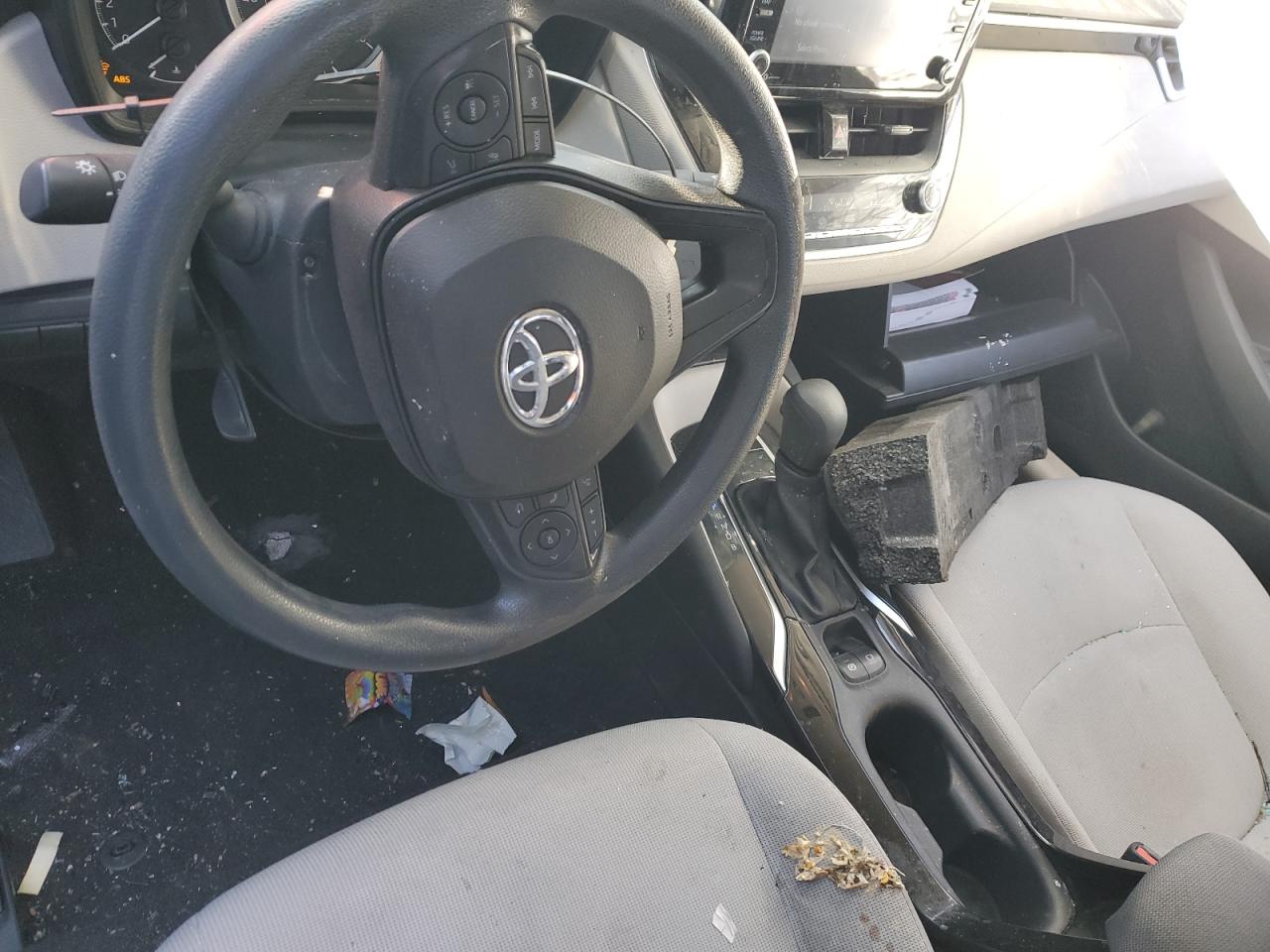 2022 Toyota Corolla - Image 8