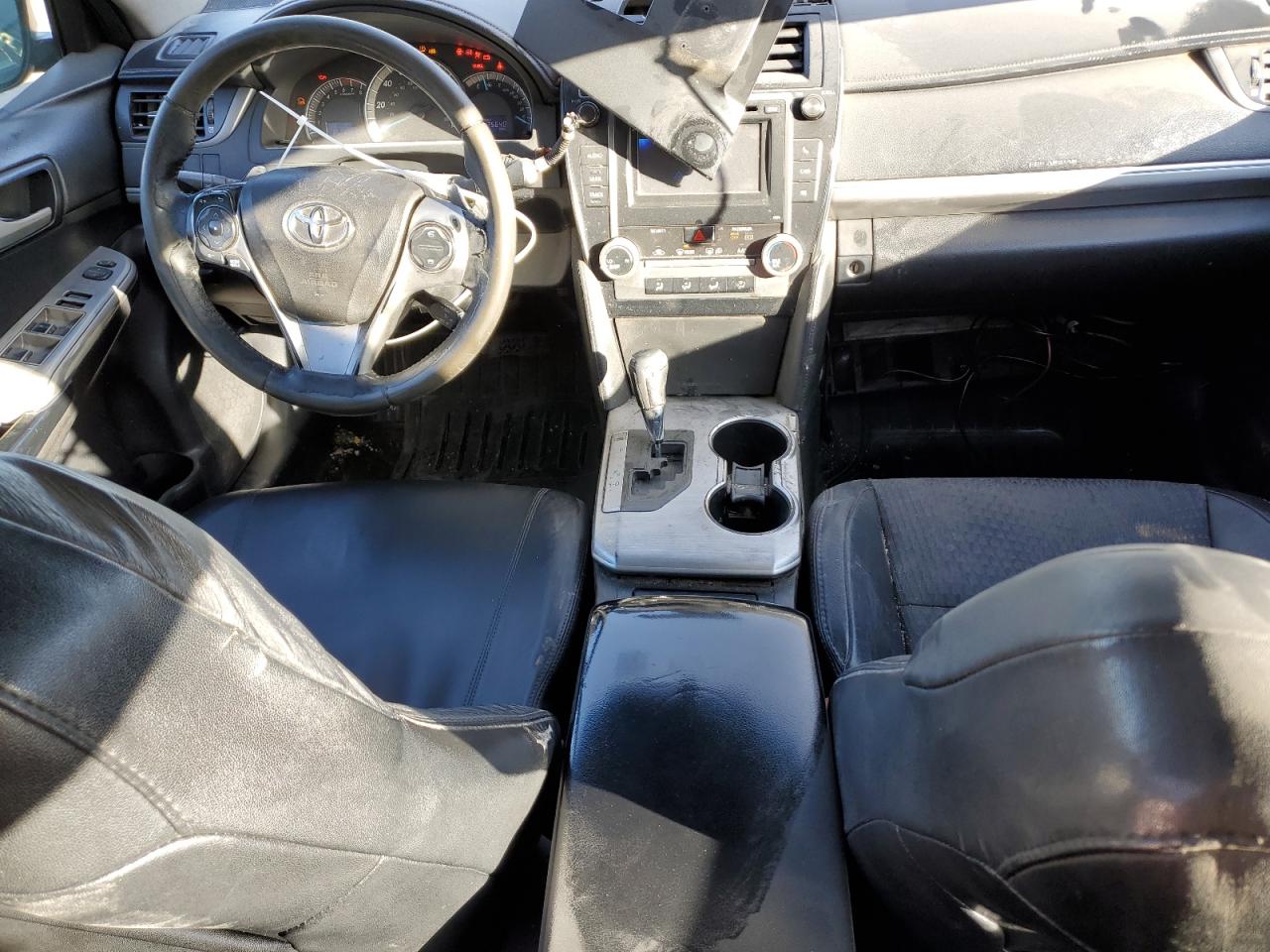 2013 Toyota Camry - Image 8