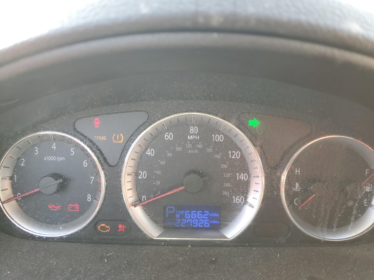 2010 Hyundai Sonata - Image 9