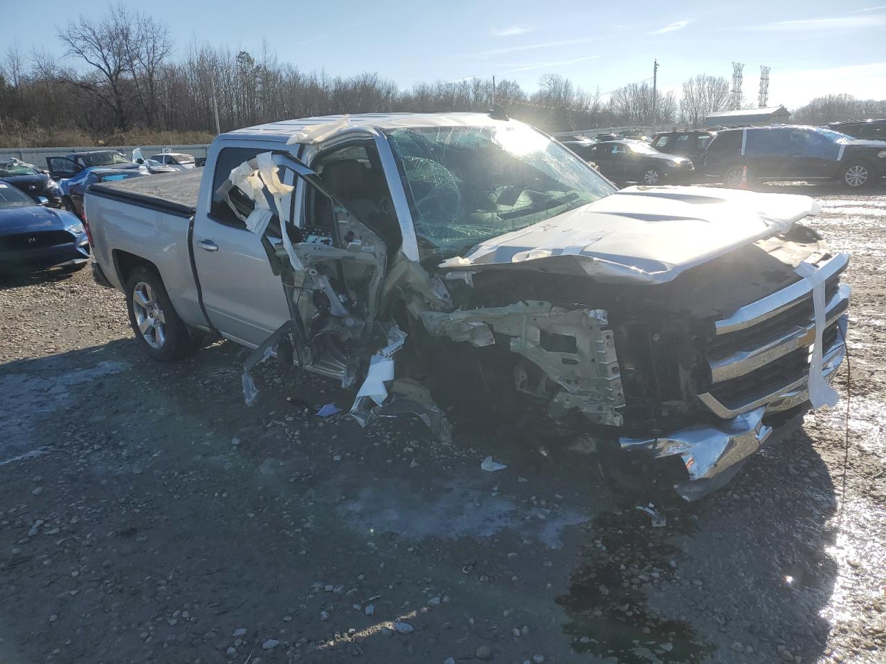 2016 Chevrolet Silverado - Image 4