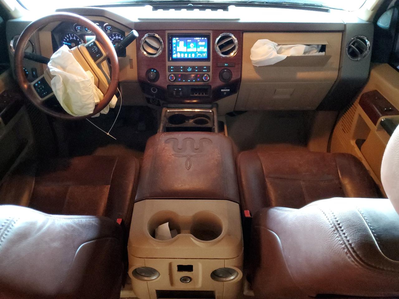 2011 Ford F250 - Image 8