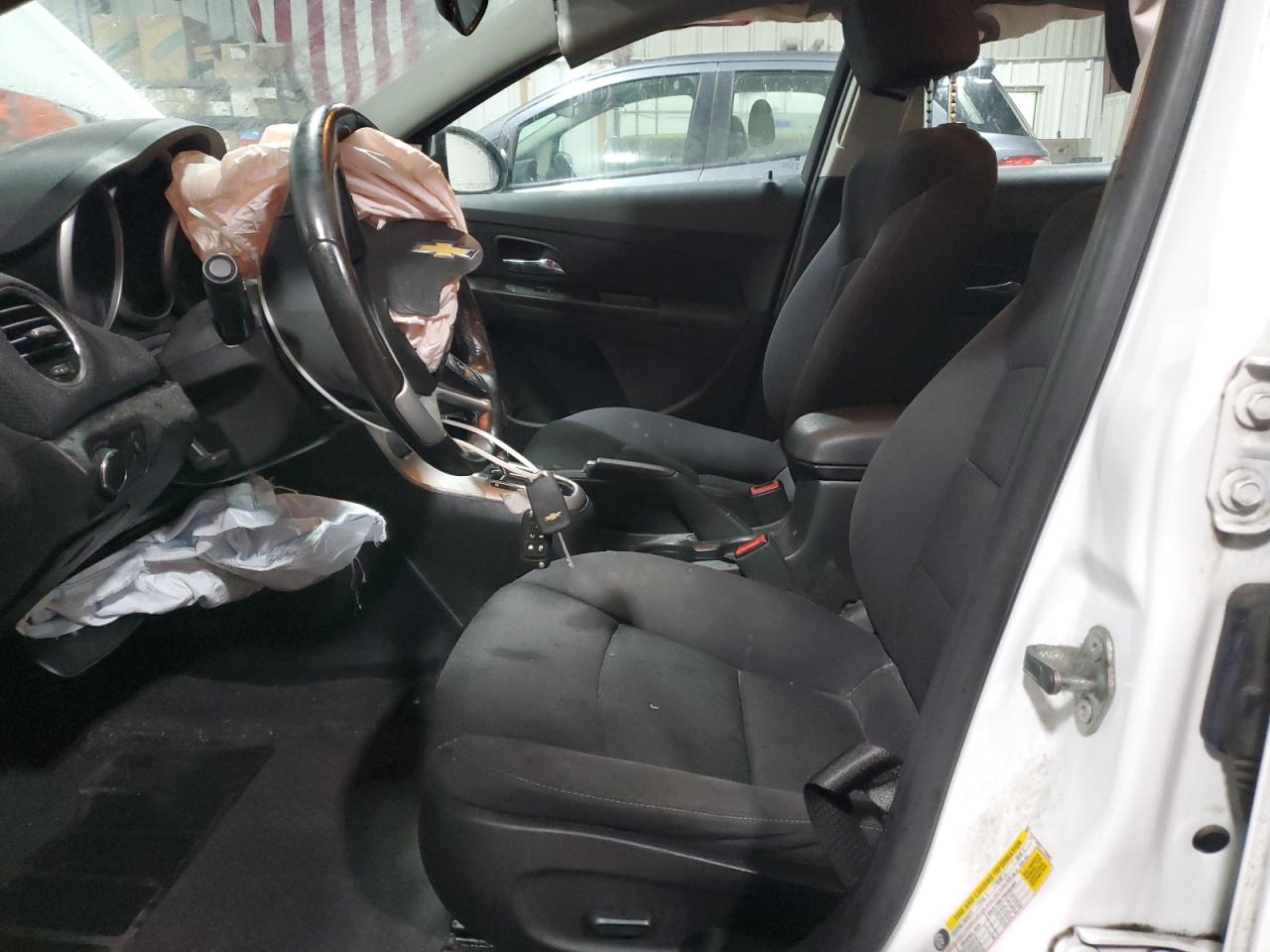 2014 Chevrolet Cruze - Image 7