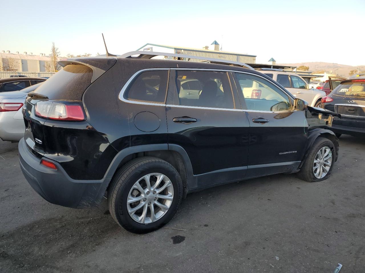 2019 Jeep Grand Cherokee - Image 3