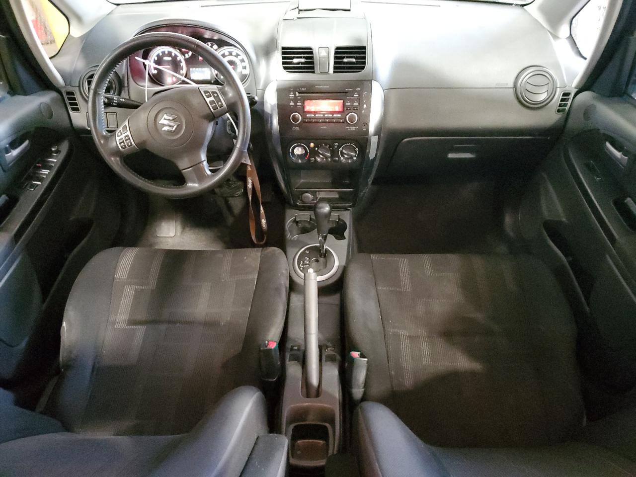 2010 Suzuki SX4 - Image 8