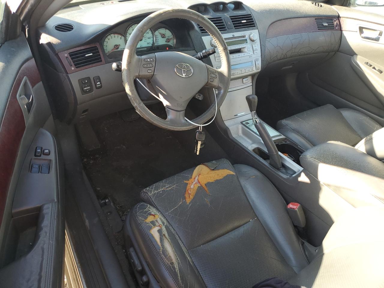 2004 Toyota Camry Solara - Image 8