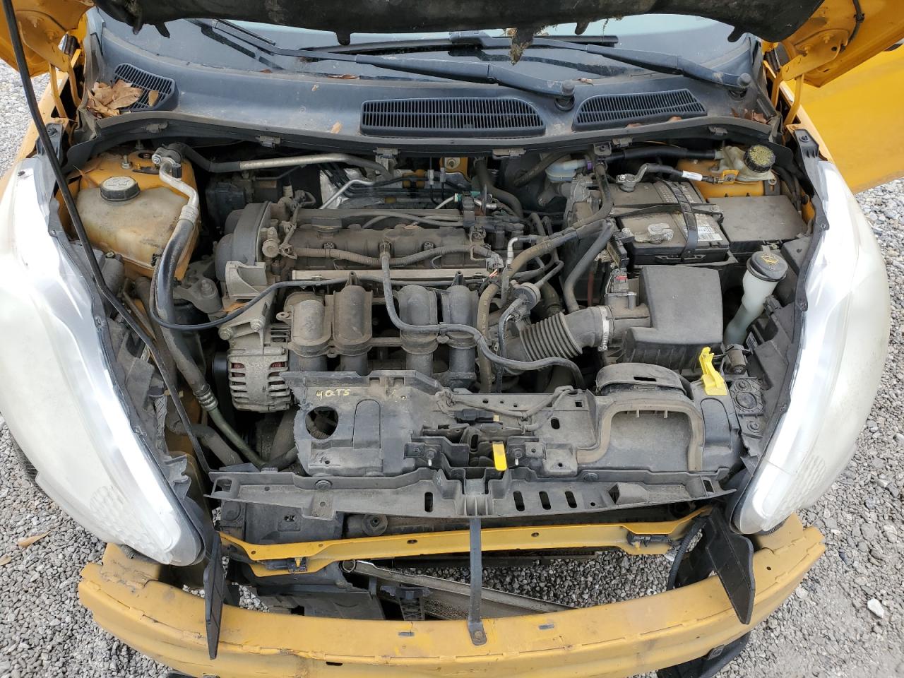 2012 Ford Fiesta - Image 13