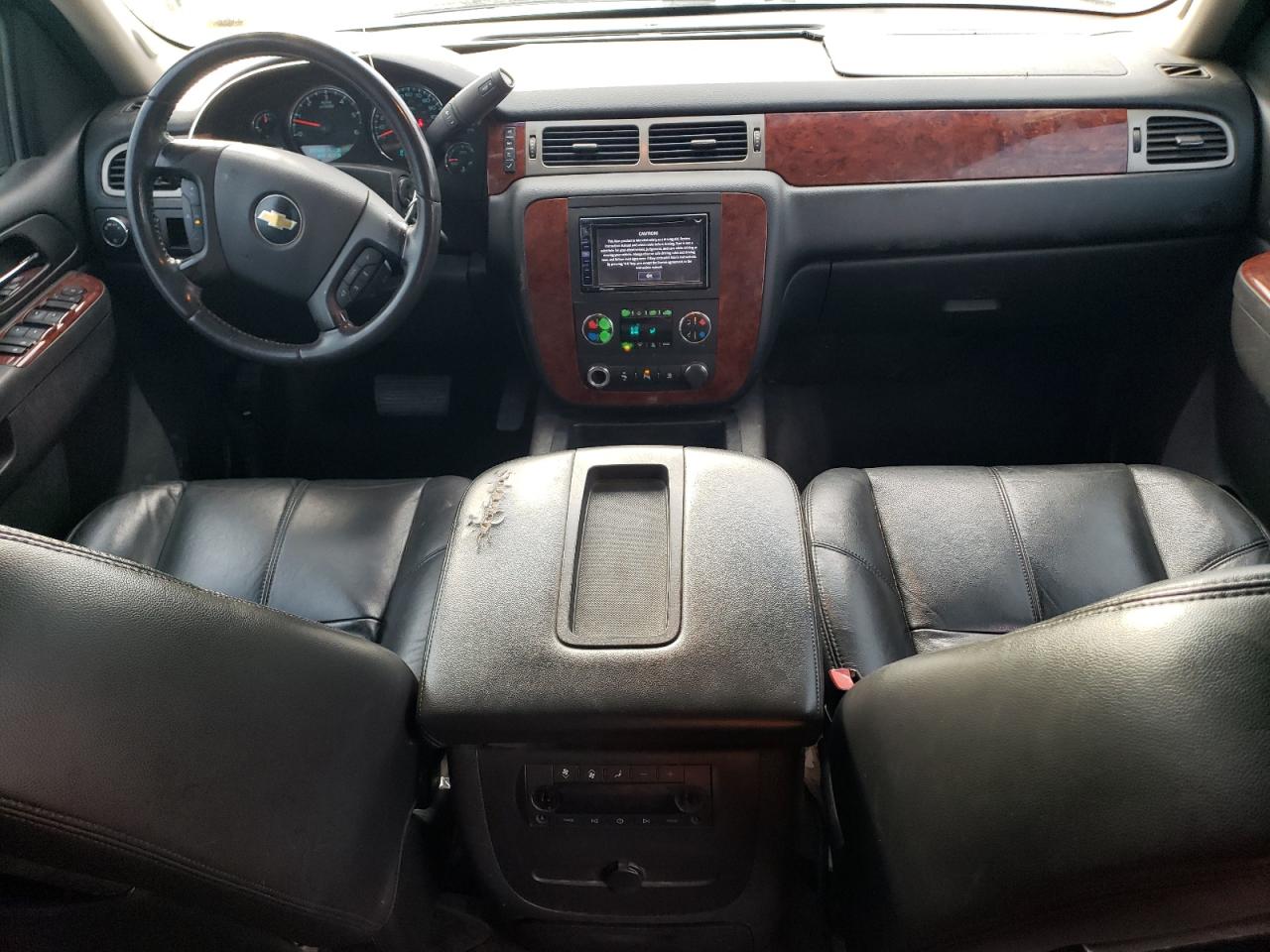 2010 Chevrolet Tahoe - Image 8