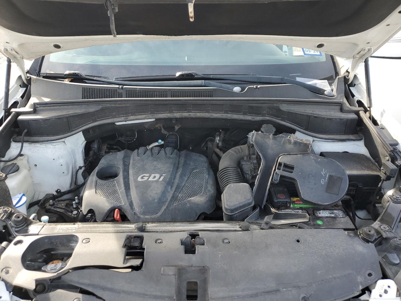 2013 Hyundai Santa Fe - Image 12
