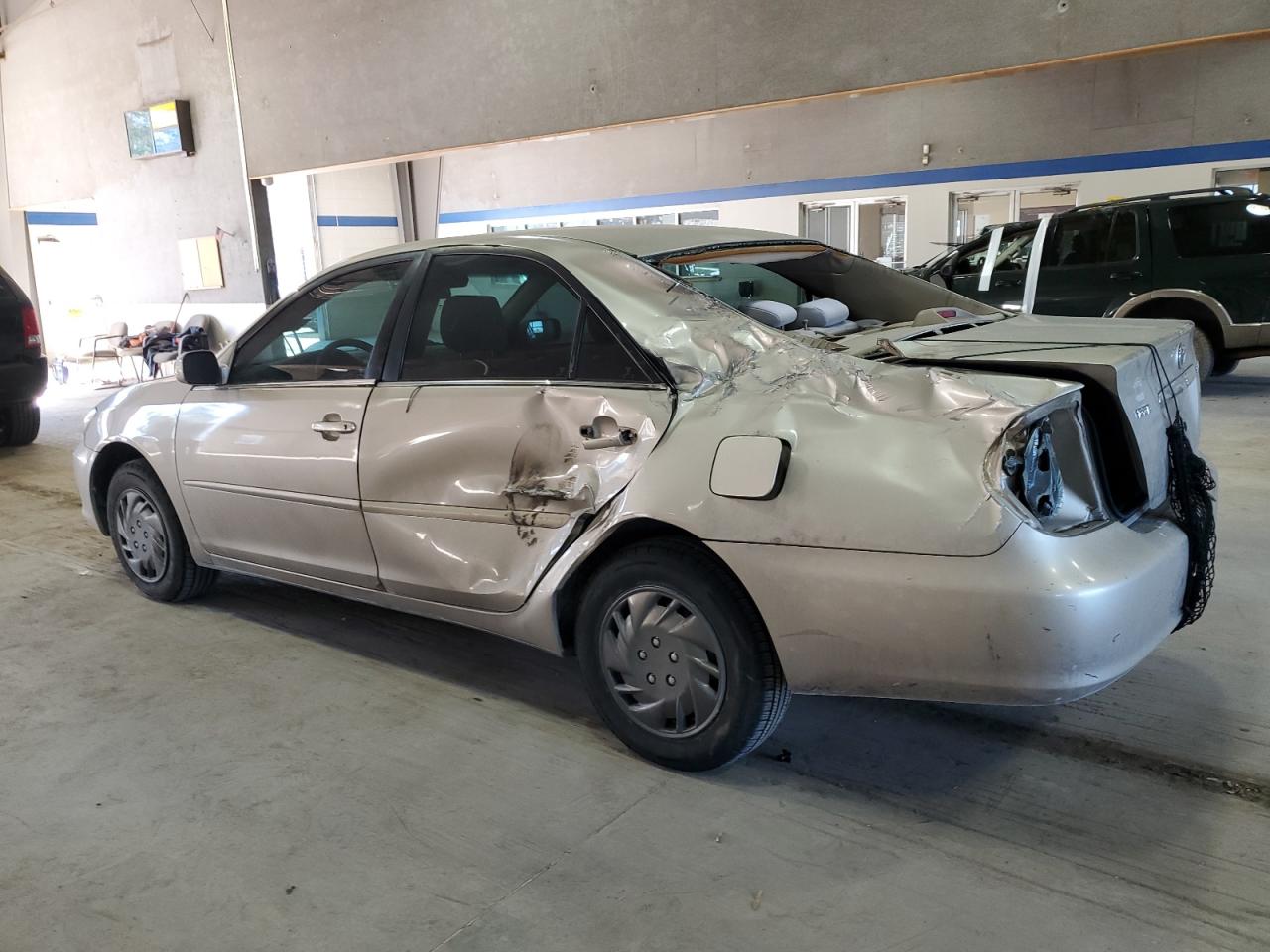 2006 Toyota Camry - Image 2