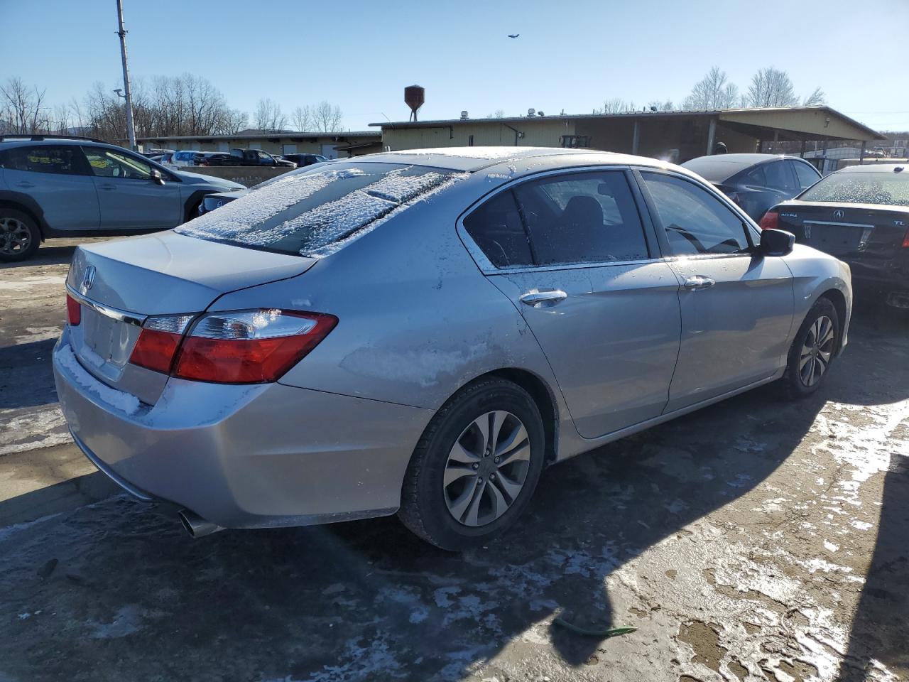 VIN 1HGCR2F31DA203481 2013 HONDA ACCORD no.3