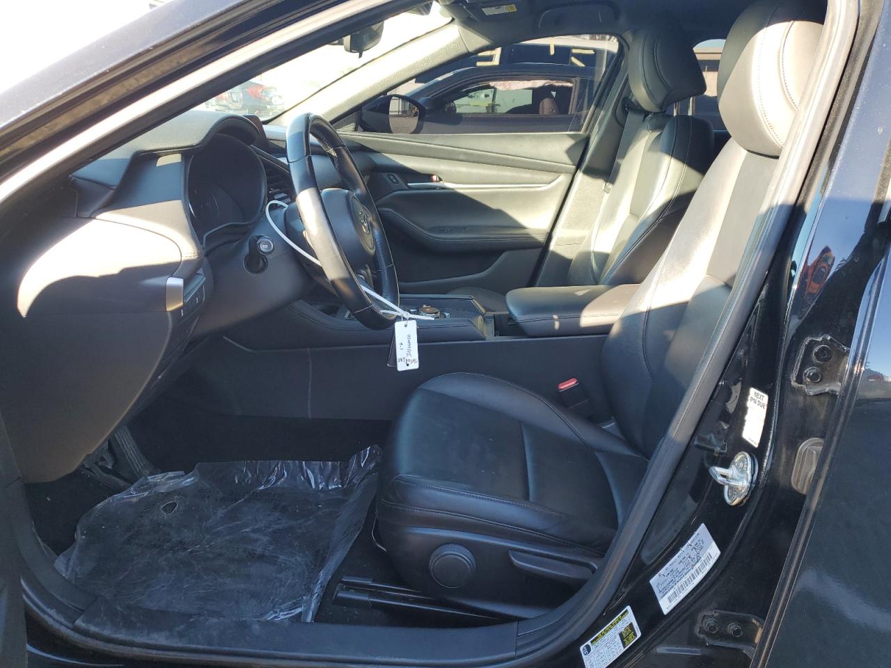 2021 Mazda 3 - Image 7