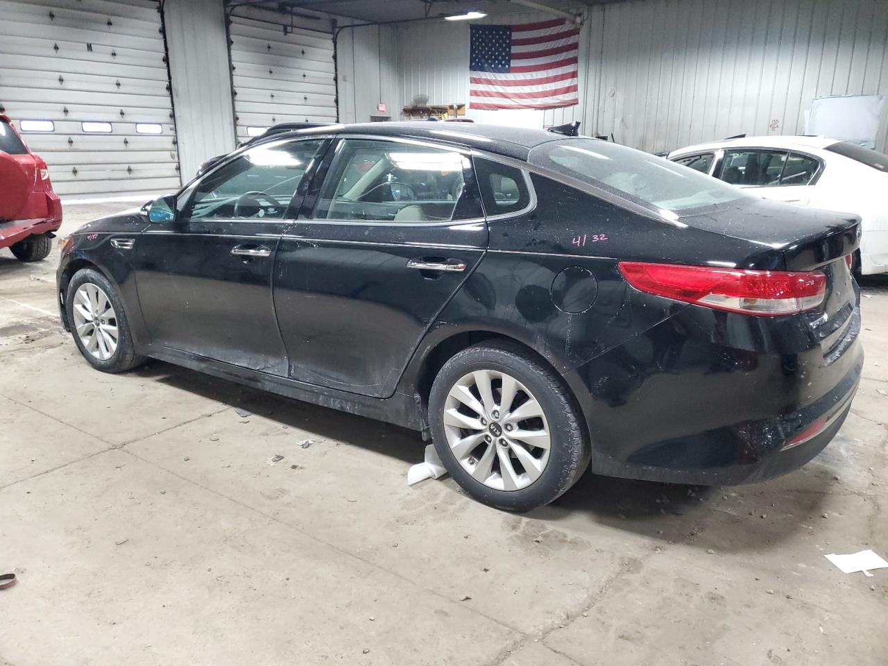 2017 Kia Optima - Image 2