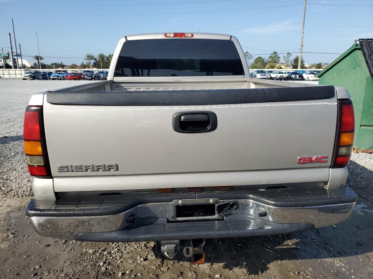2005 GMC New Sierra C1500 VIN: 2GTEC19T651302288 Lot: 41397205