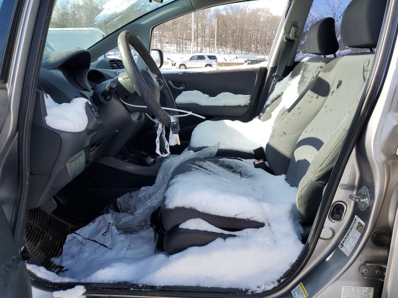 2010 Honda Fit - Image 7