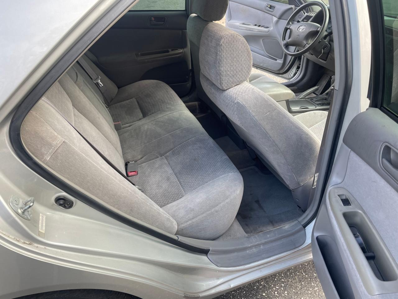 2002 Toyota Camry - Image 6