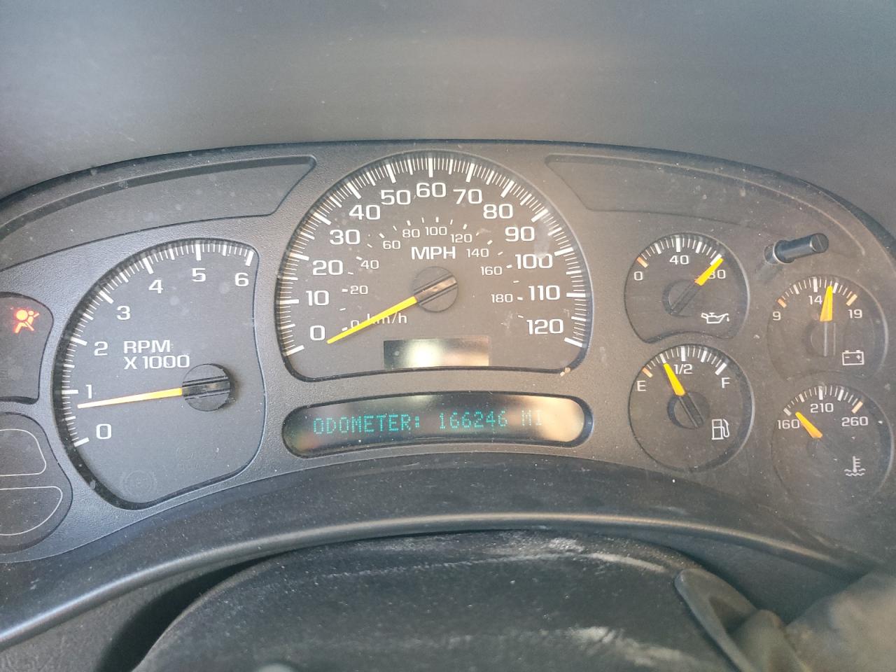 2005 Chevrolet Silverado - Image 9