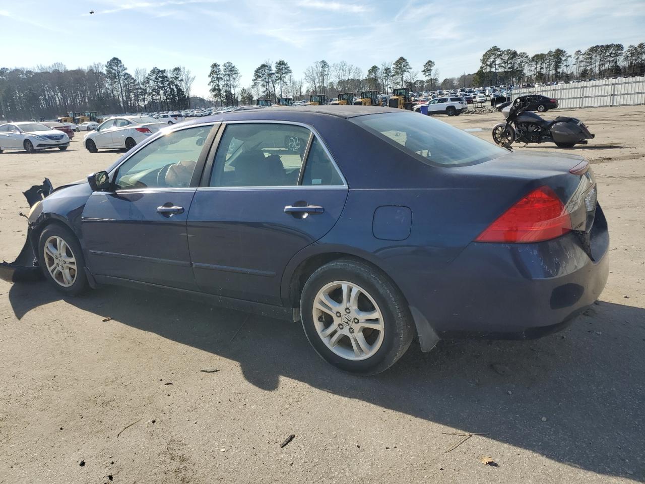 2007 Honda Accord - Image 2
