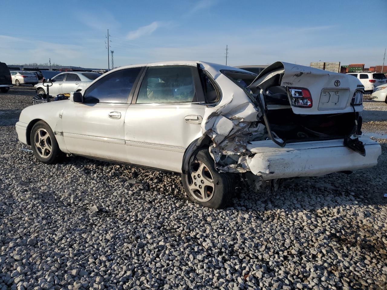 1998 Toyota Avalon - Image 2