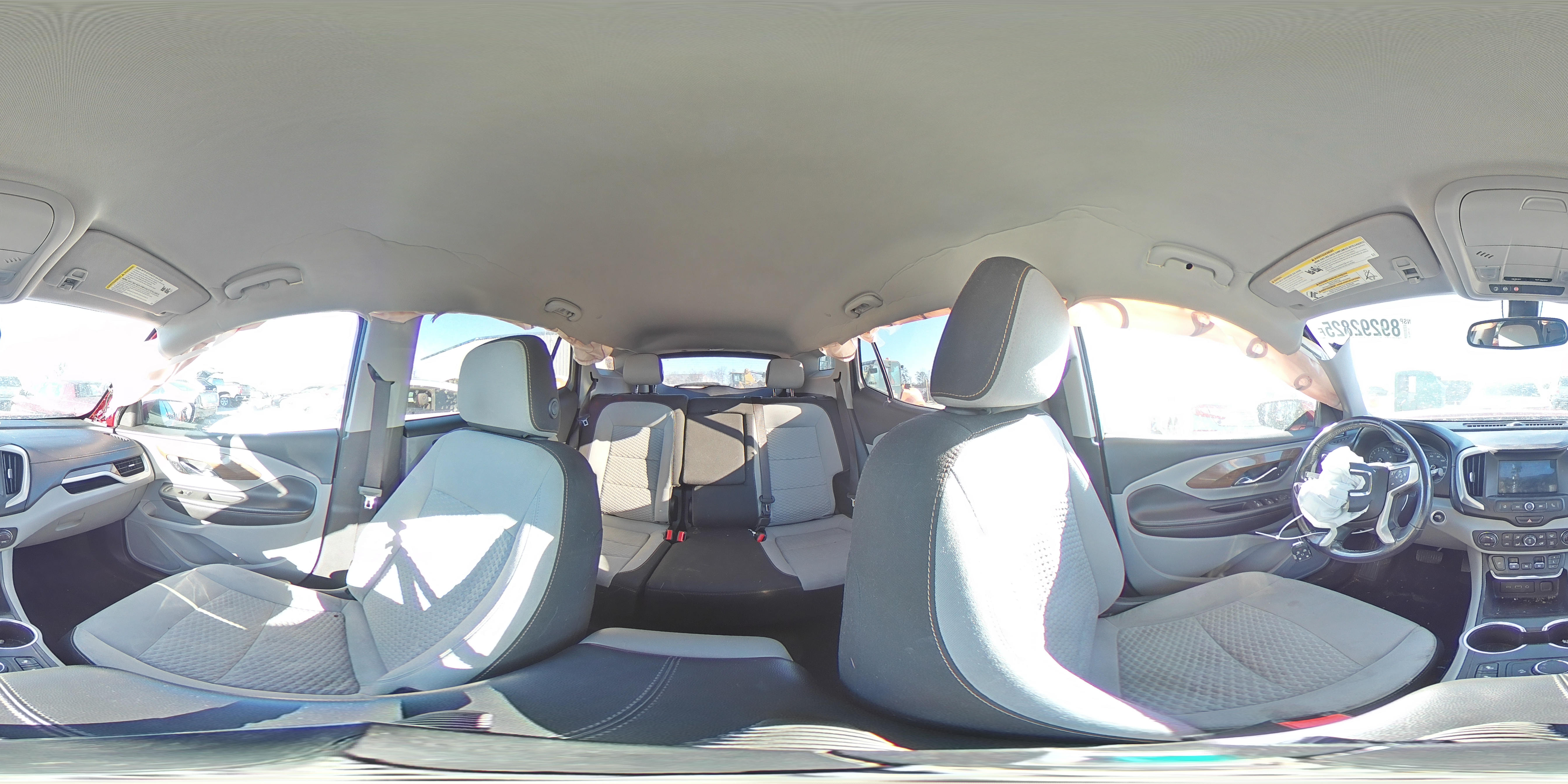 2018 GMC Terrain - Image 13