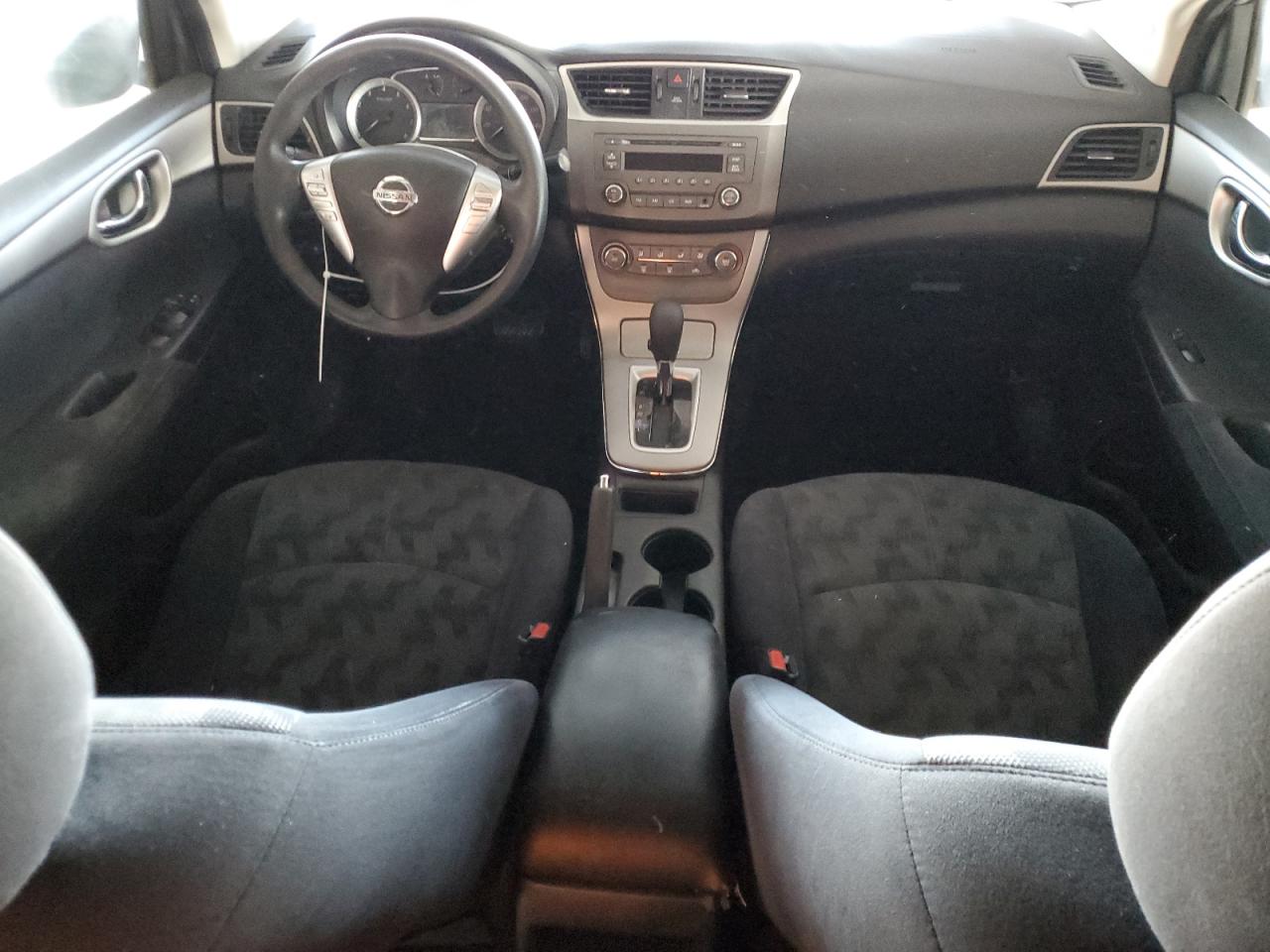 2013 Nissan Sentra - Image 8