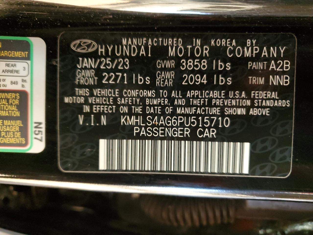 2023 Hyundai Elantra - Image 12