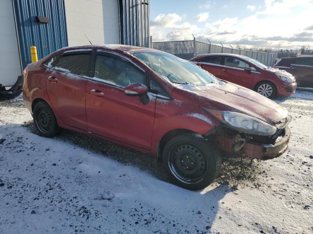  FORD FIESTA 2014 Червоний