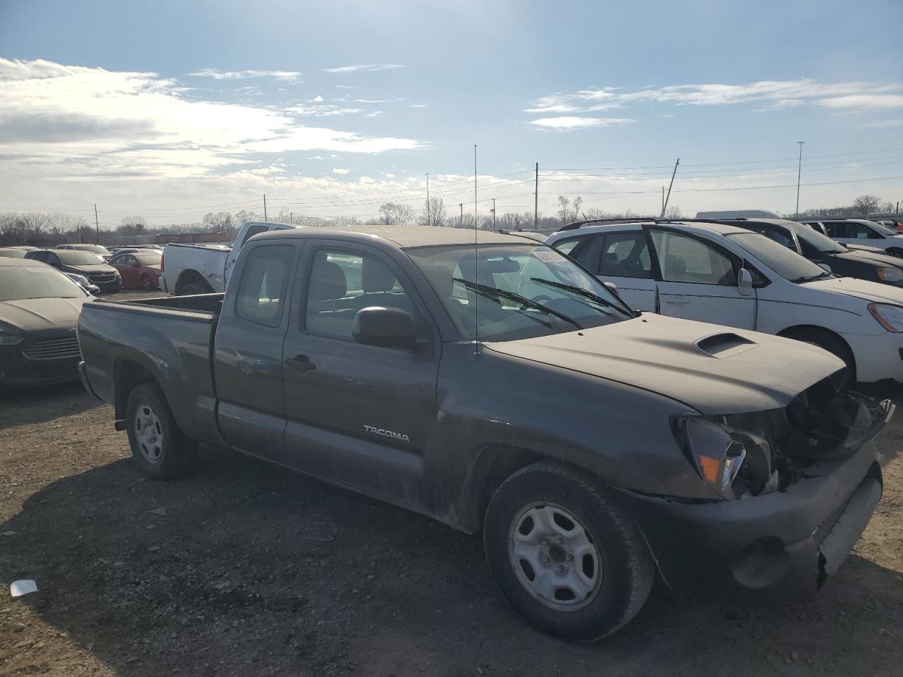 2009 Toyota Tacoma - Image 4