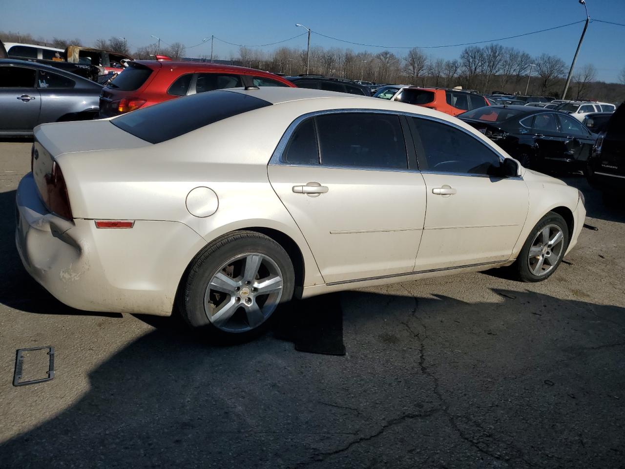 2011 Chevrolet Malibu - Image 3